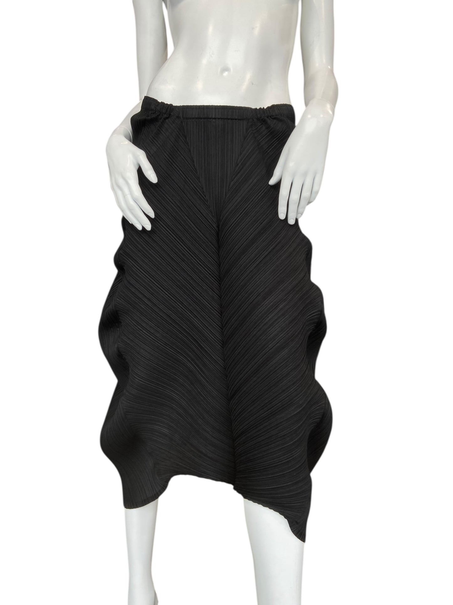 ISSEY MIYAKE F/W 2015 PLEATS PLEASE SKIRT