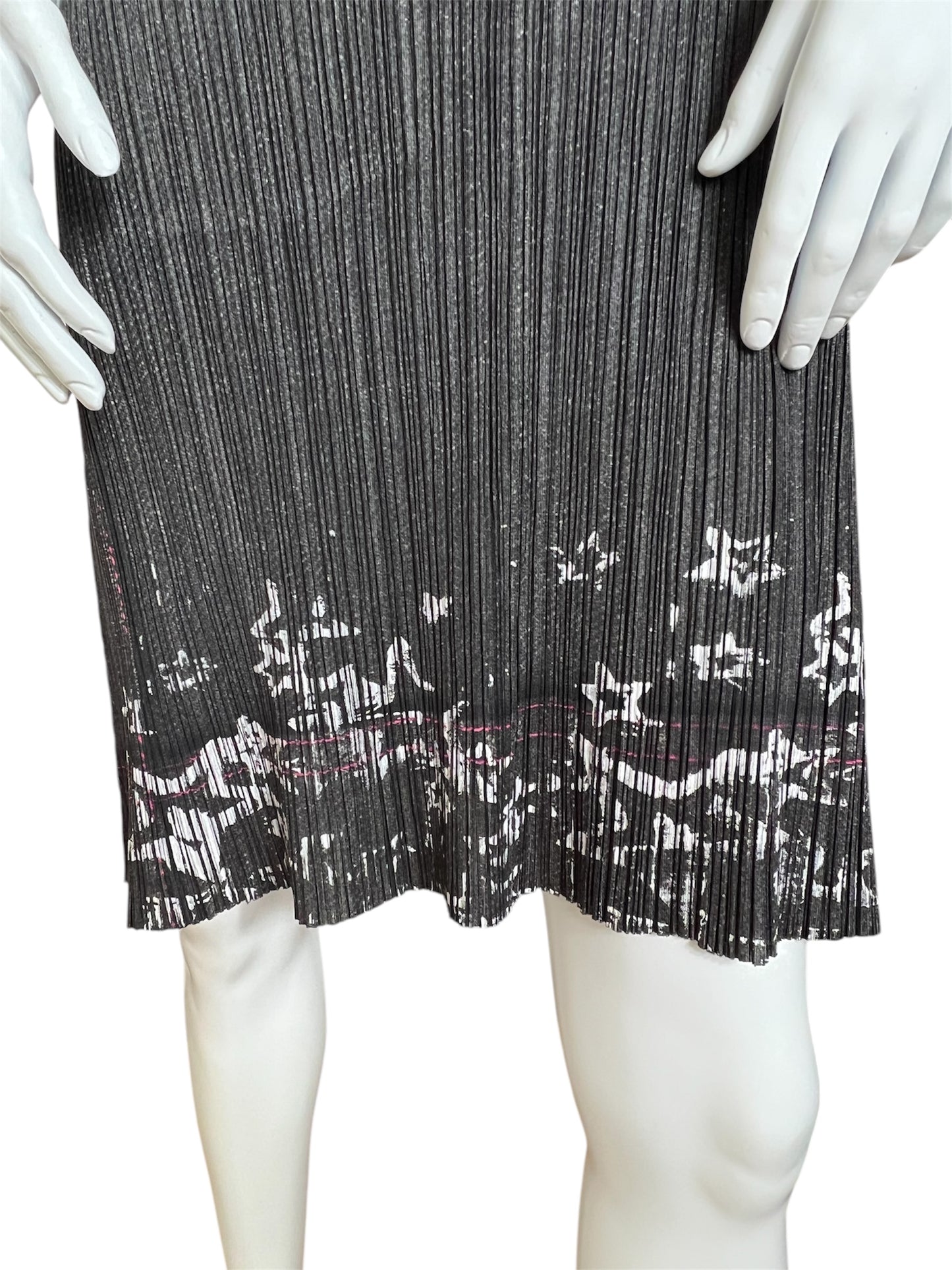 ISSEY MIYAKE STARS DRESS