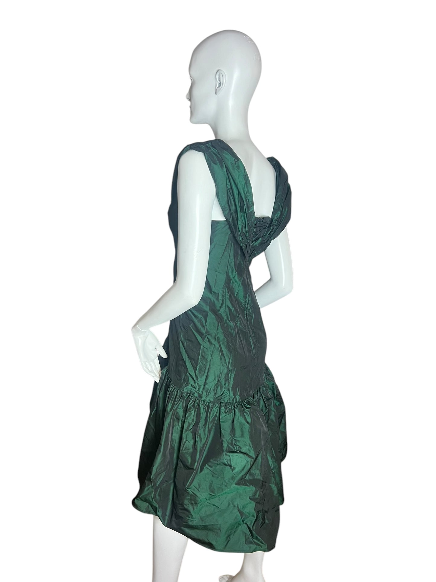 VINTAGE DRESS
