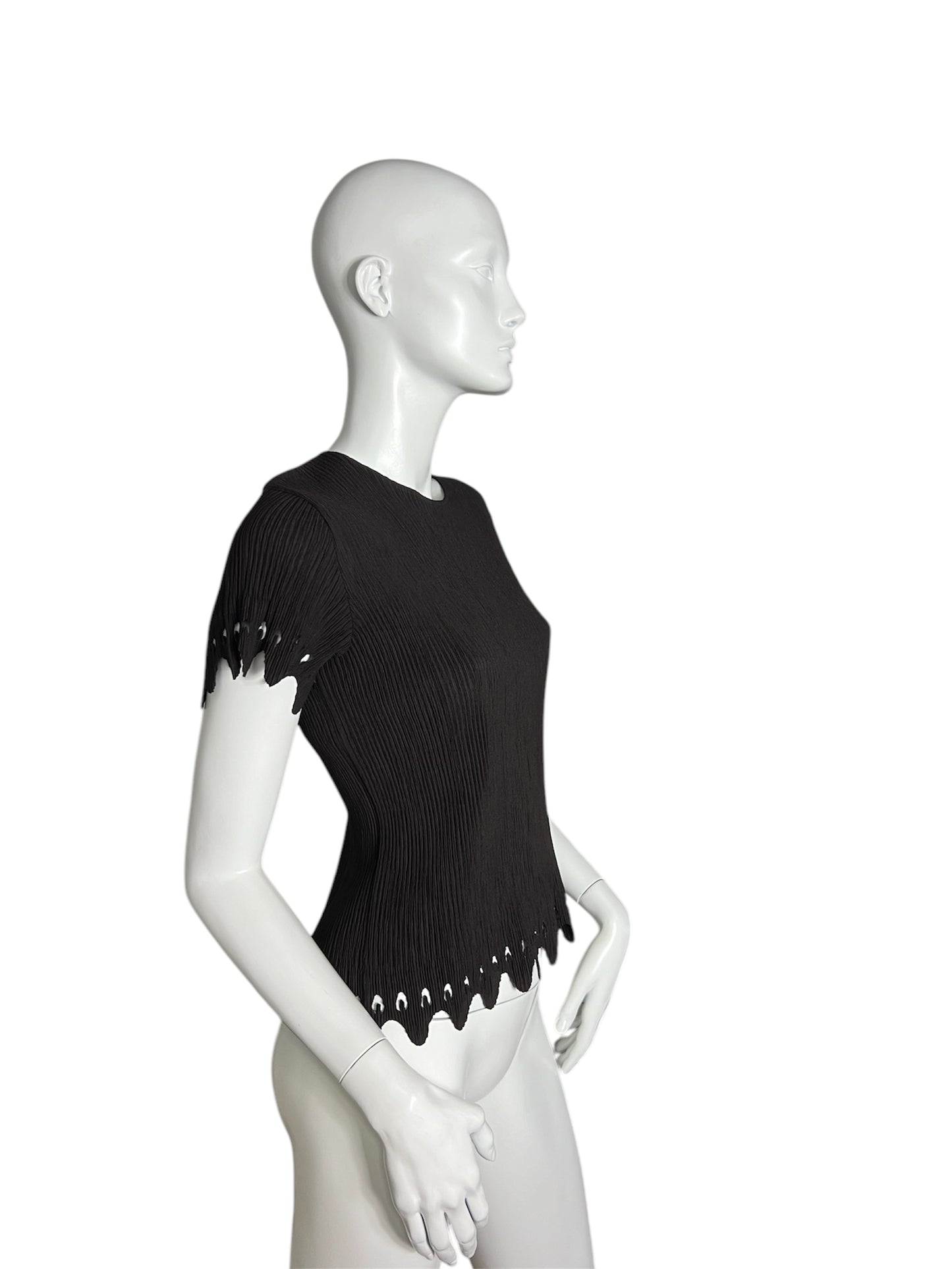PLEATS PLEASE ISSEY MIYAKE TOP