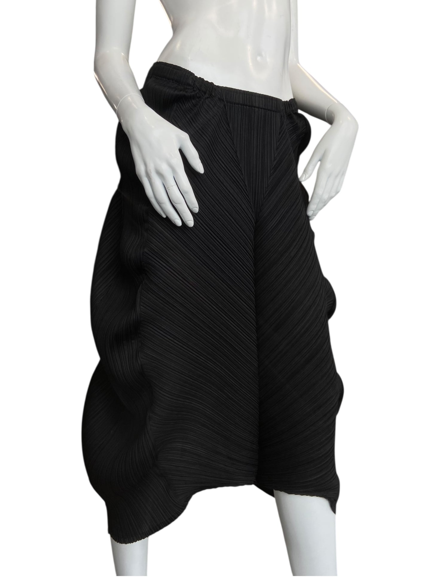 ISSEY MIYAKE F/W 2015 PLEATS PLEASE SKIRT