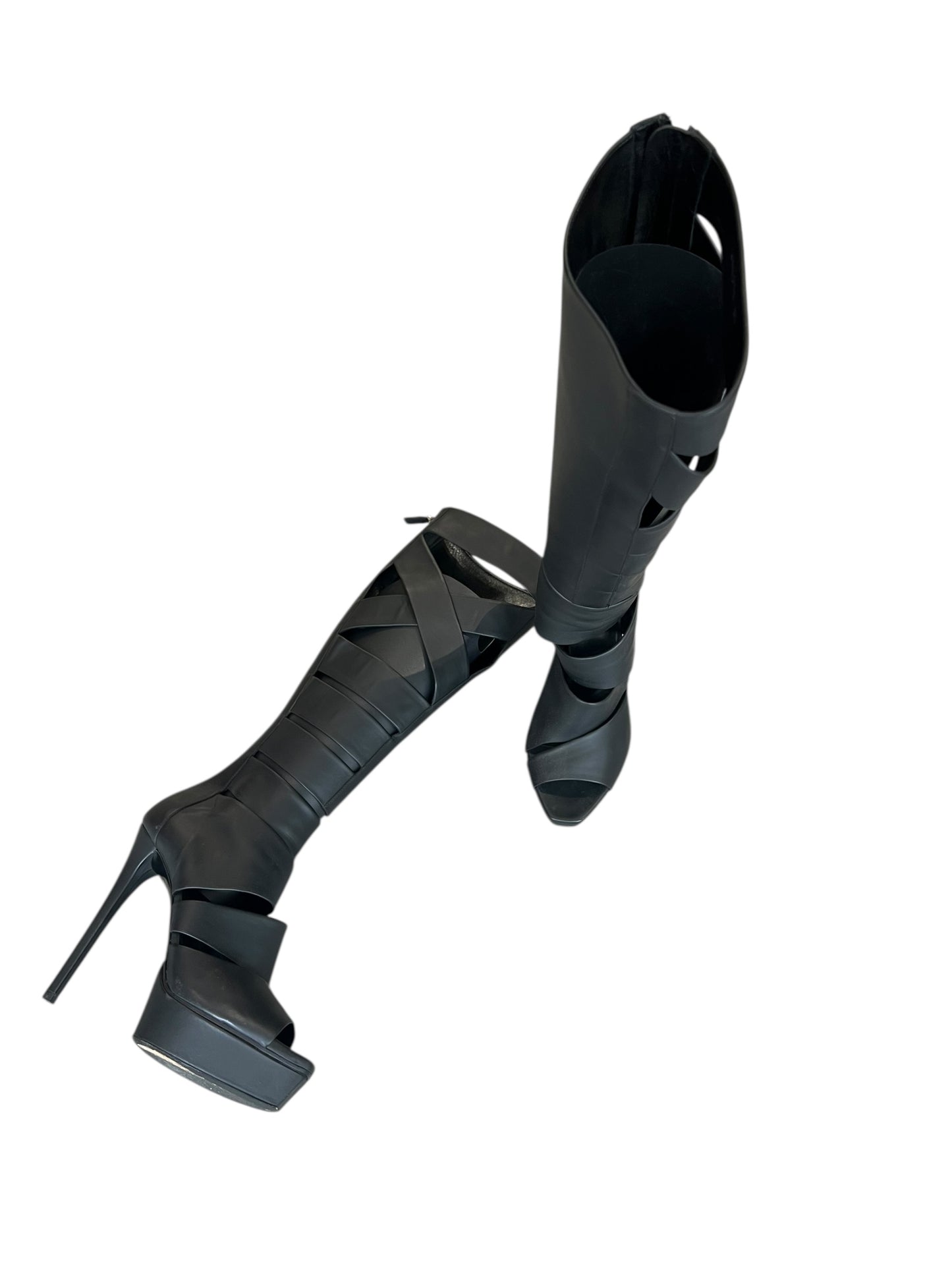 GUCCI S/S 2010 HELENA CUT OUT BOOTS