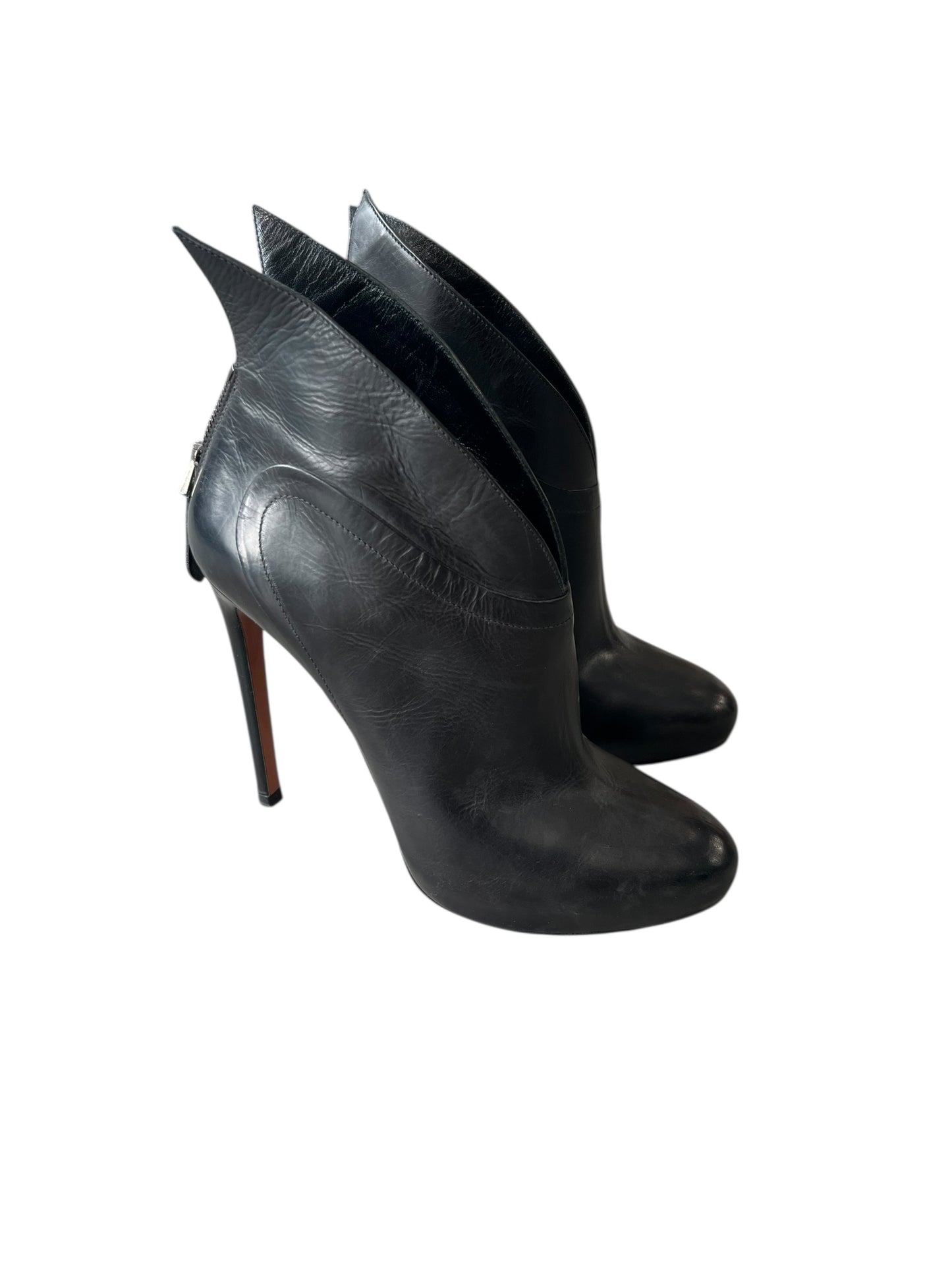 ALAÏA LEATHER HEEL