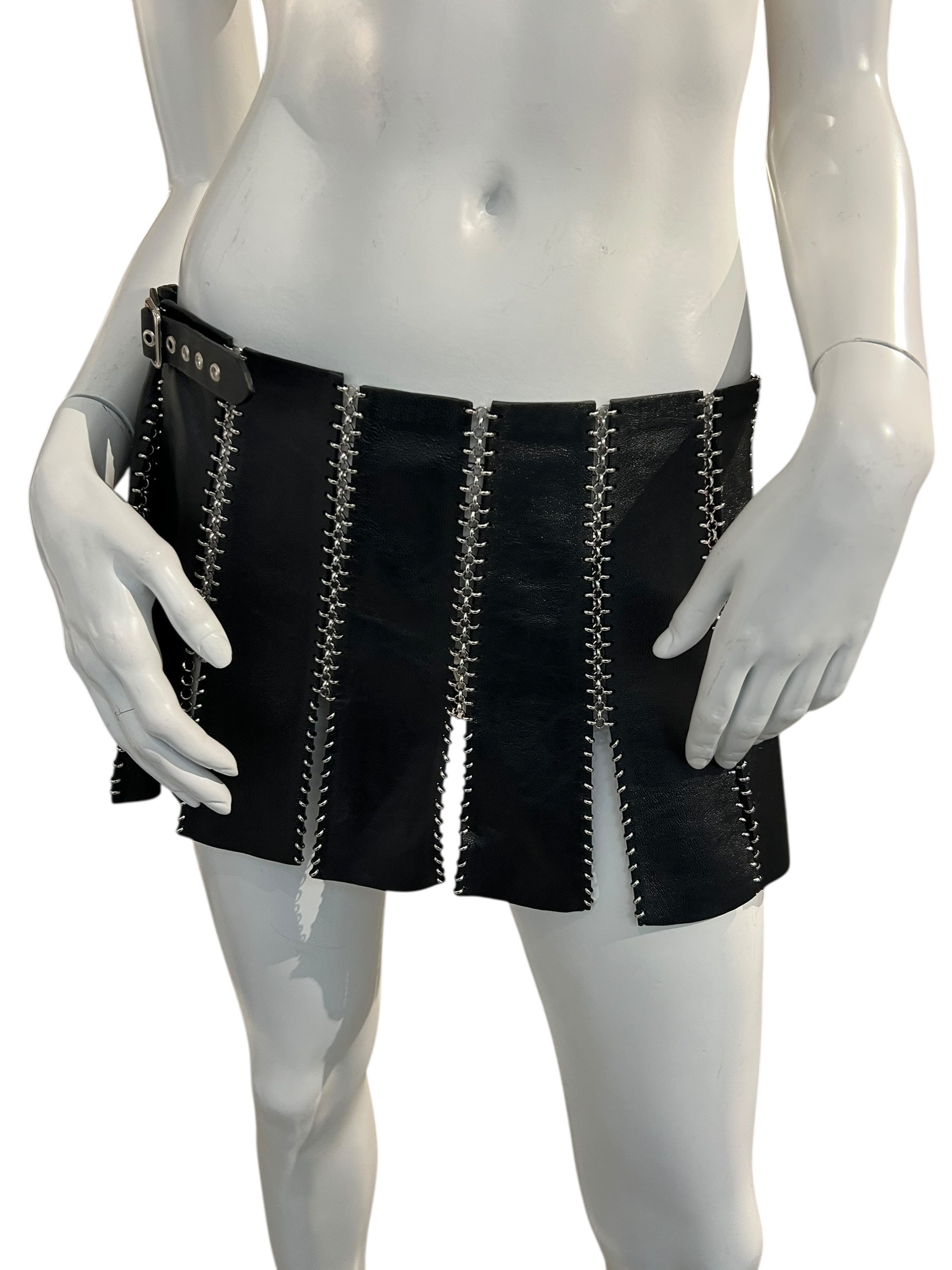 VINTAGE LEATHER SKIRT