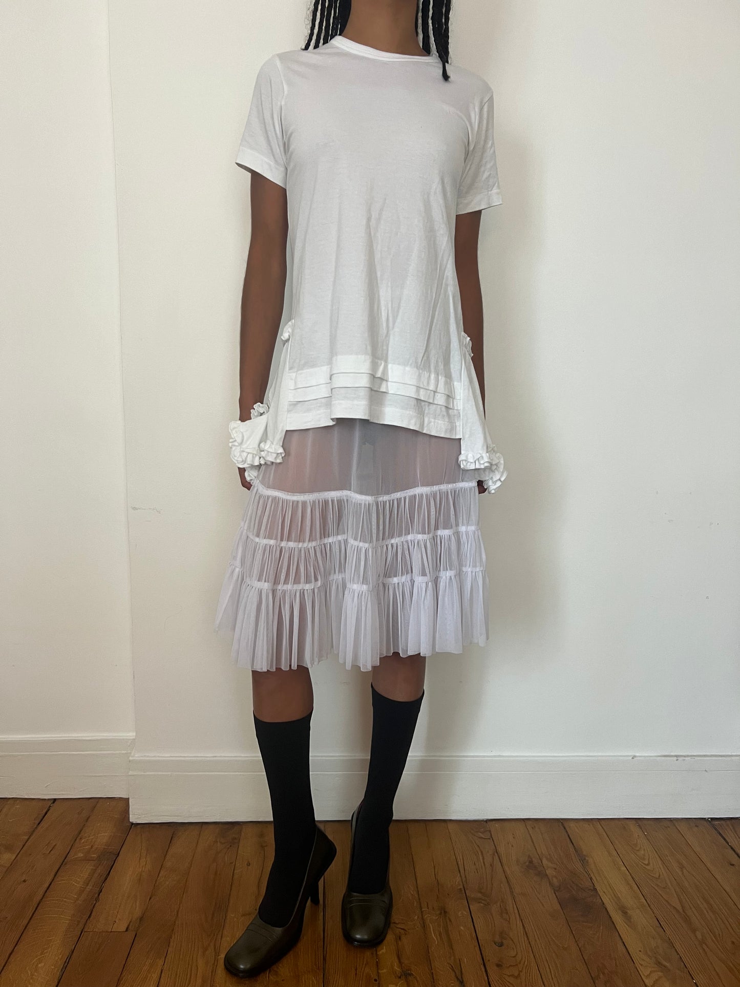 VINTAGE WHITE SHEER SKIRT