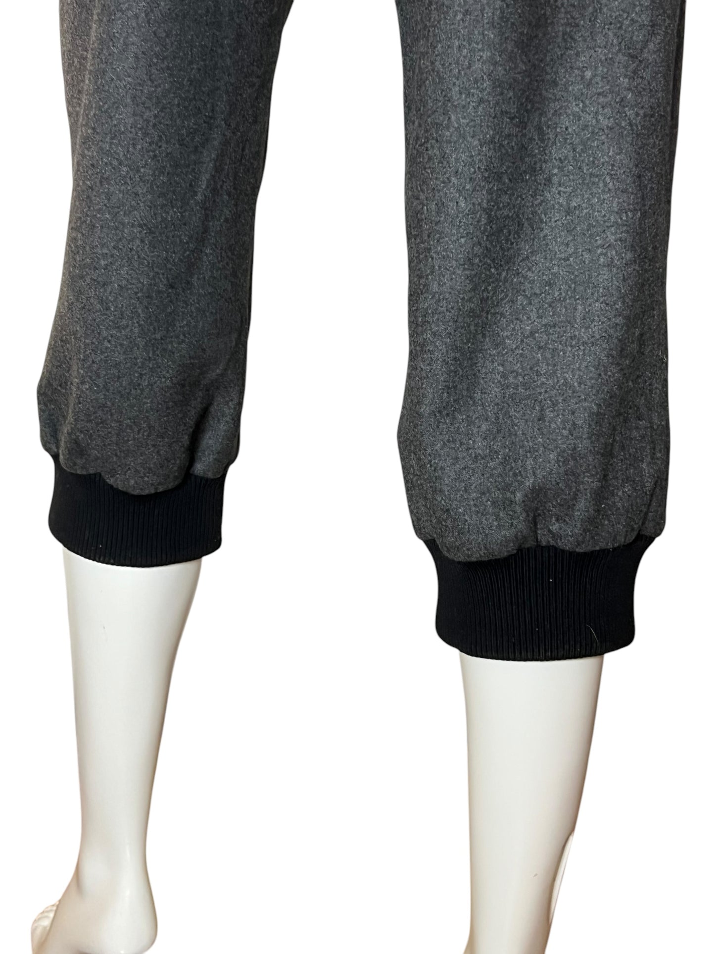 MIU MIU WOOL CAPRI PANTS
