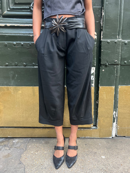 ANNA MOLINARI CAPRI PANTS