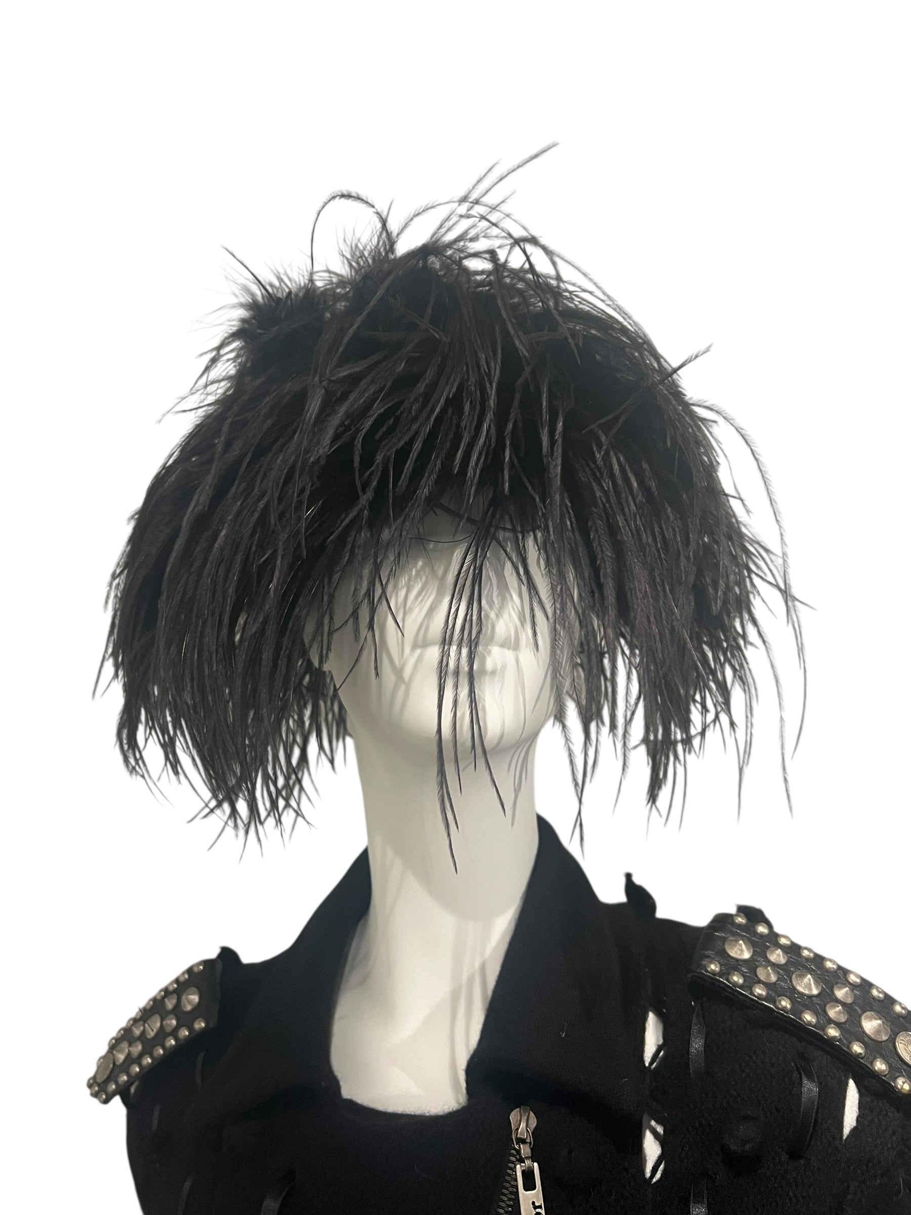 VINTAGE OSTRICH FEATHERS HAT