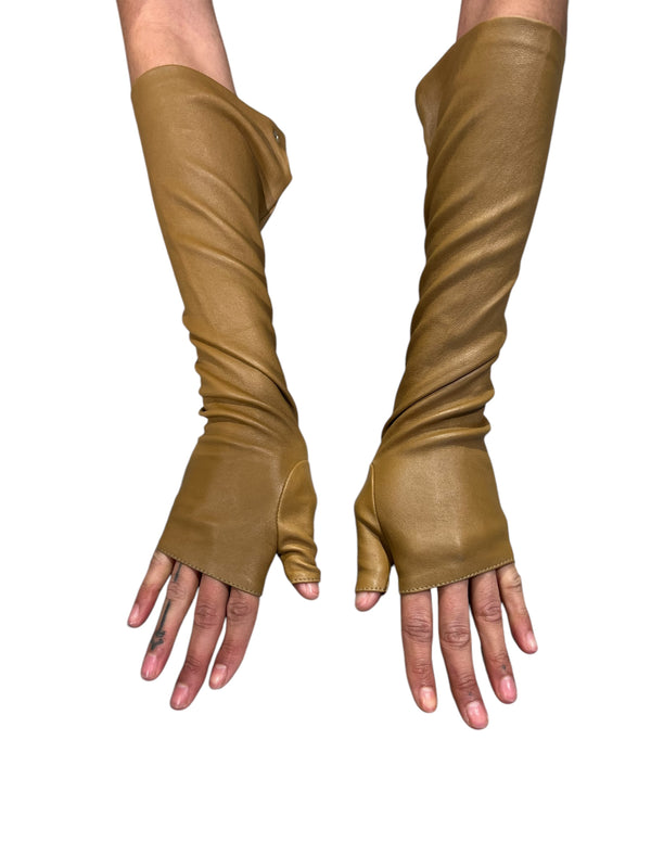 CHRISTIAN DIOR LEATHER MITTEN