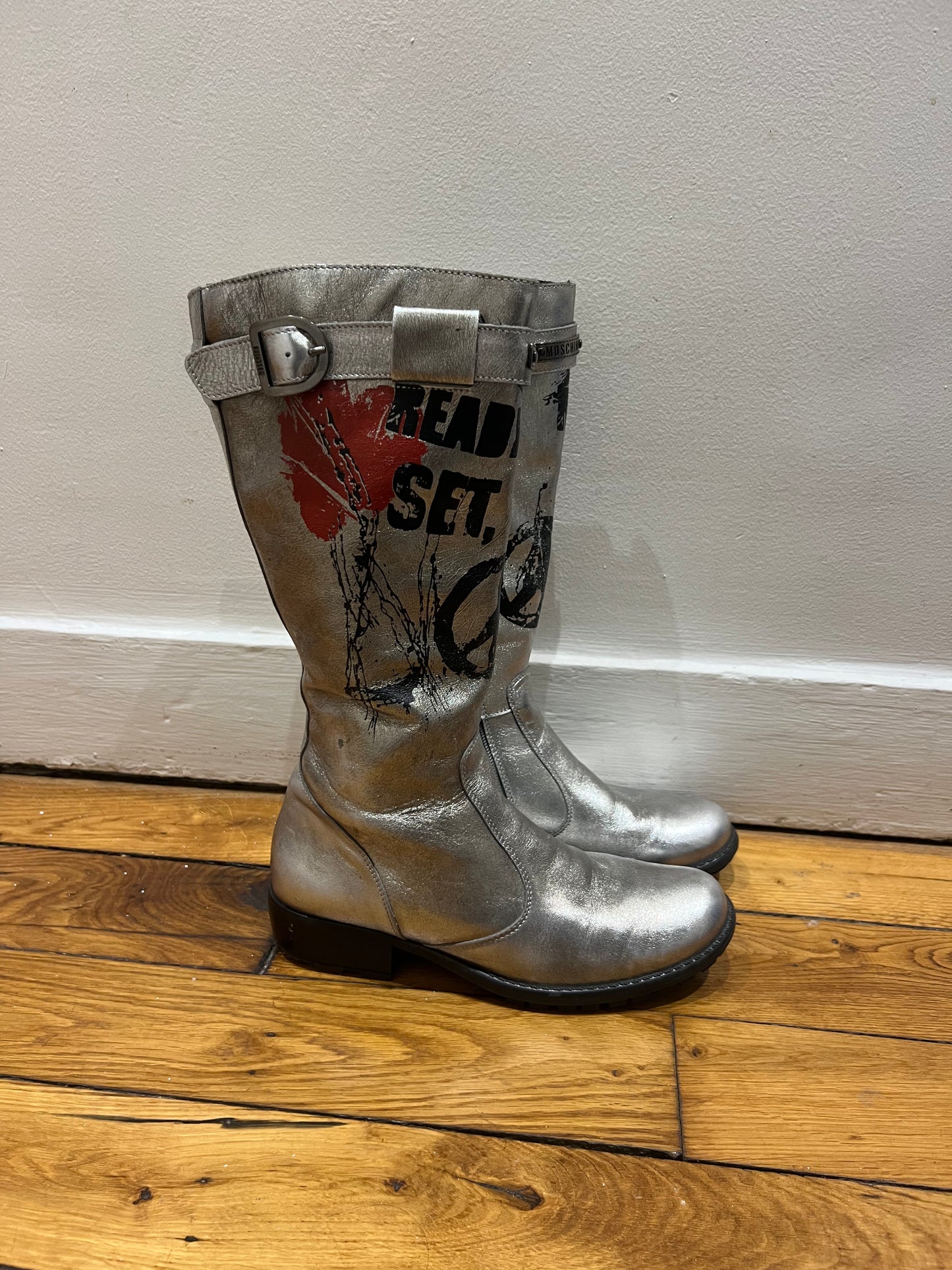 MOSCHINO PEACE BOOTS